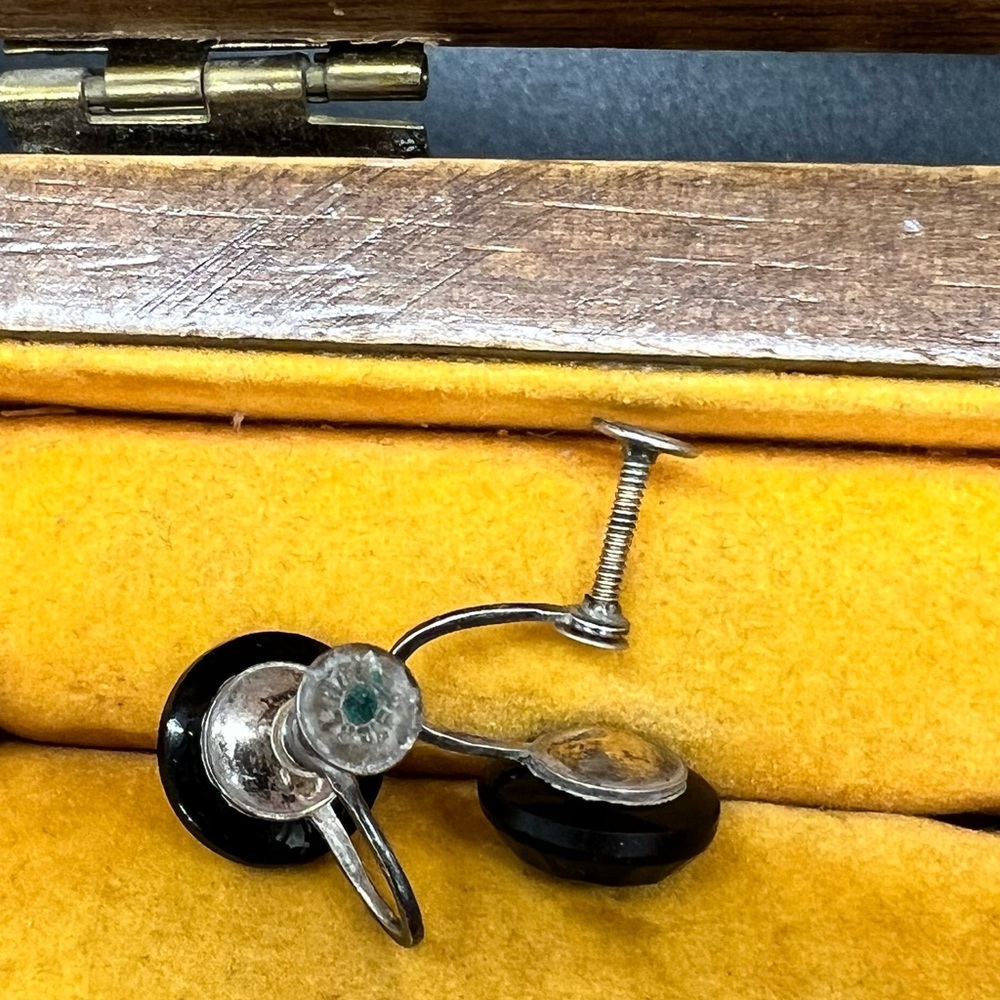 Vintage Silver 925 Screw back earrings! - Picture 4 of 12